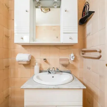 Classic Charm Of An Old Porto Free Parking Apartment *
