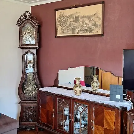 Classic Charm Of An Old Porto Free Parking Apartment