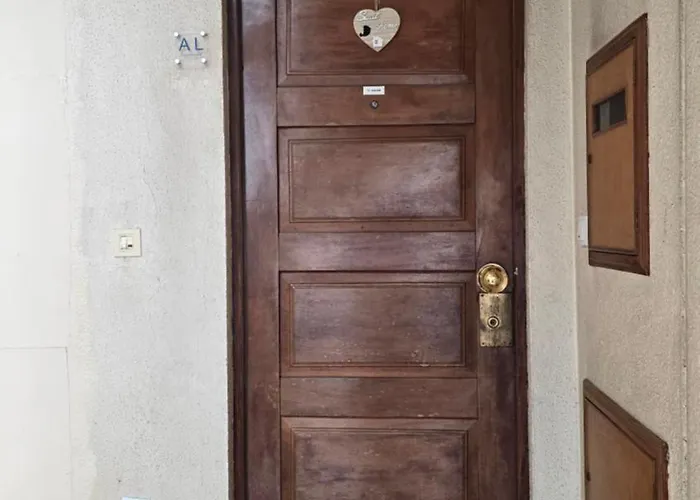 Classic Charm Of An Old Porto Free Parking Vila Nova de Gaia