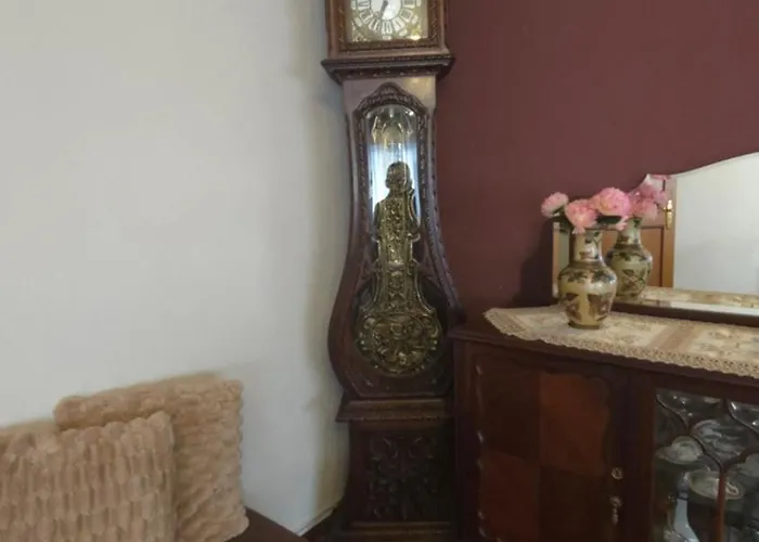 Classic Charm Of An Old Porto Free Parking Appartement